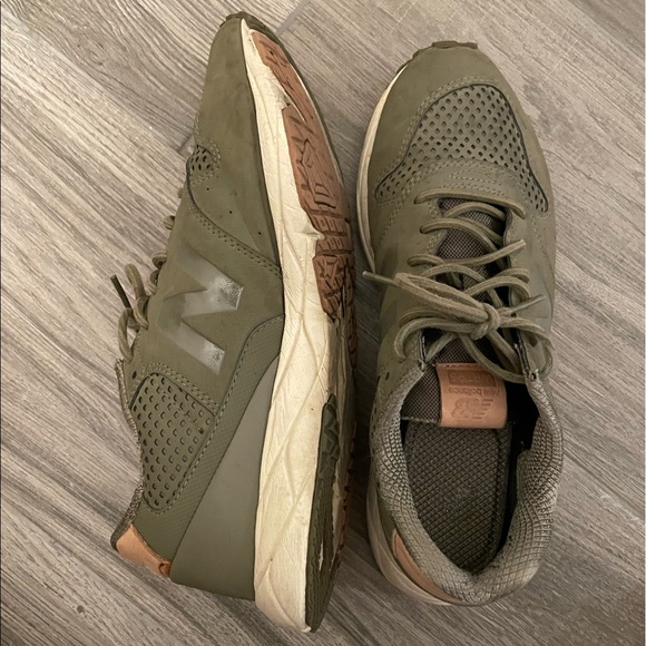 New Balance Shoes - Olive Green New Balance